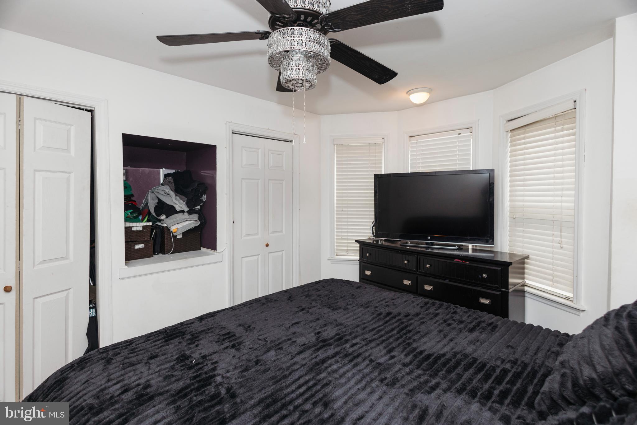 WHITMAN - Residential