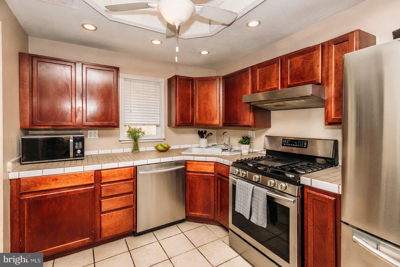 WHITMAN - Residential