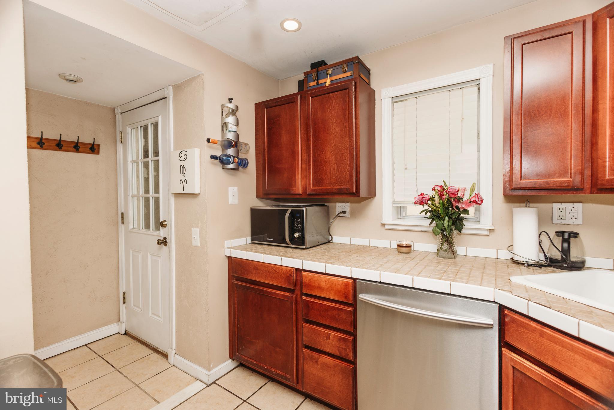 WHITMAN - Residential