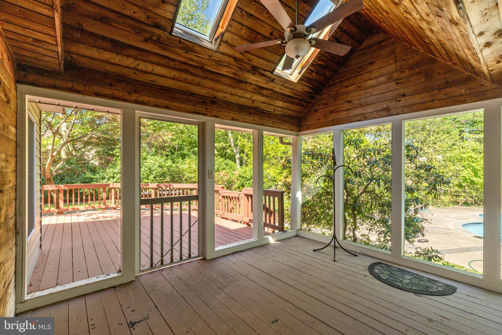 DORSEY HALL - Residential