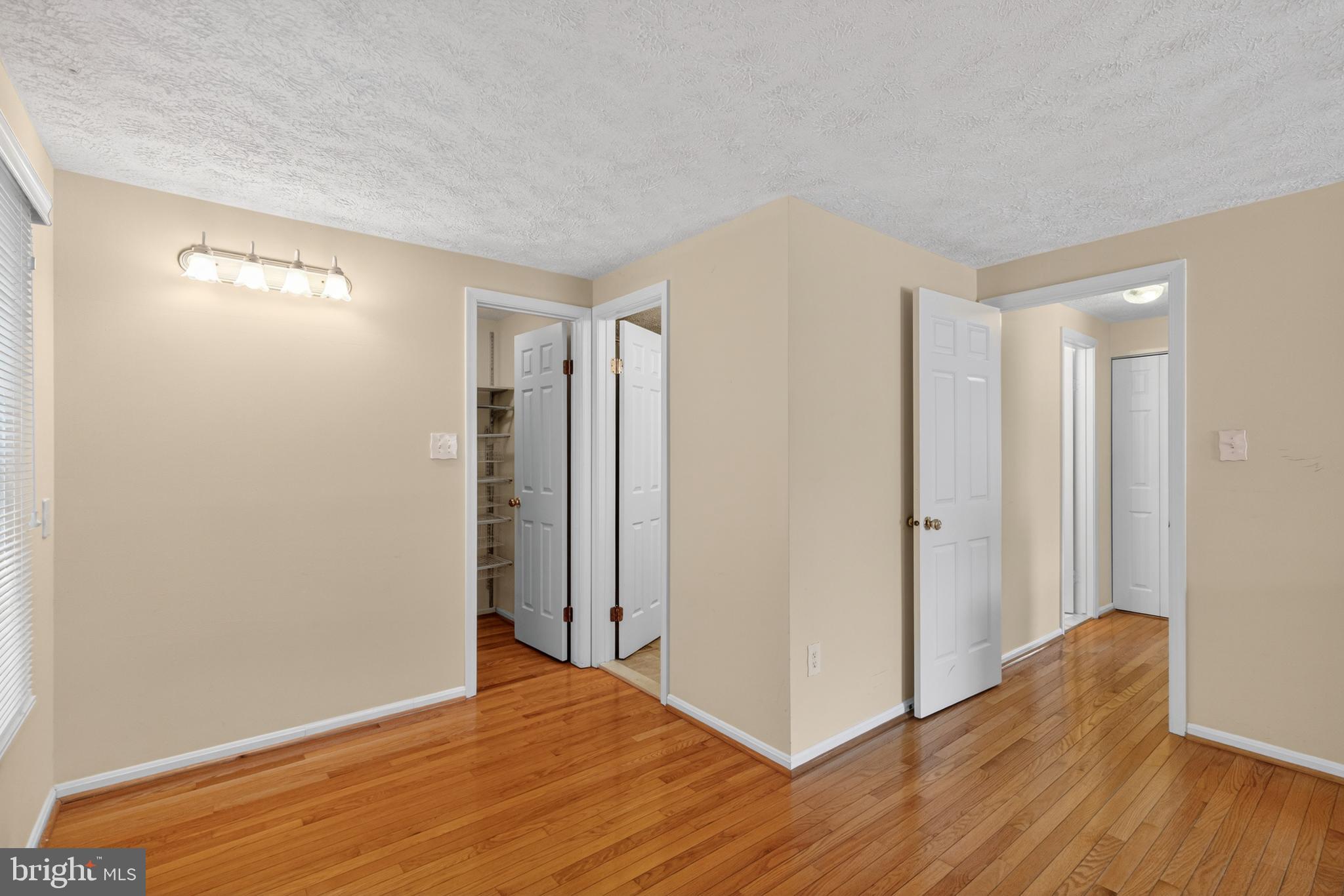 DORSEY HALL - Residential
