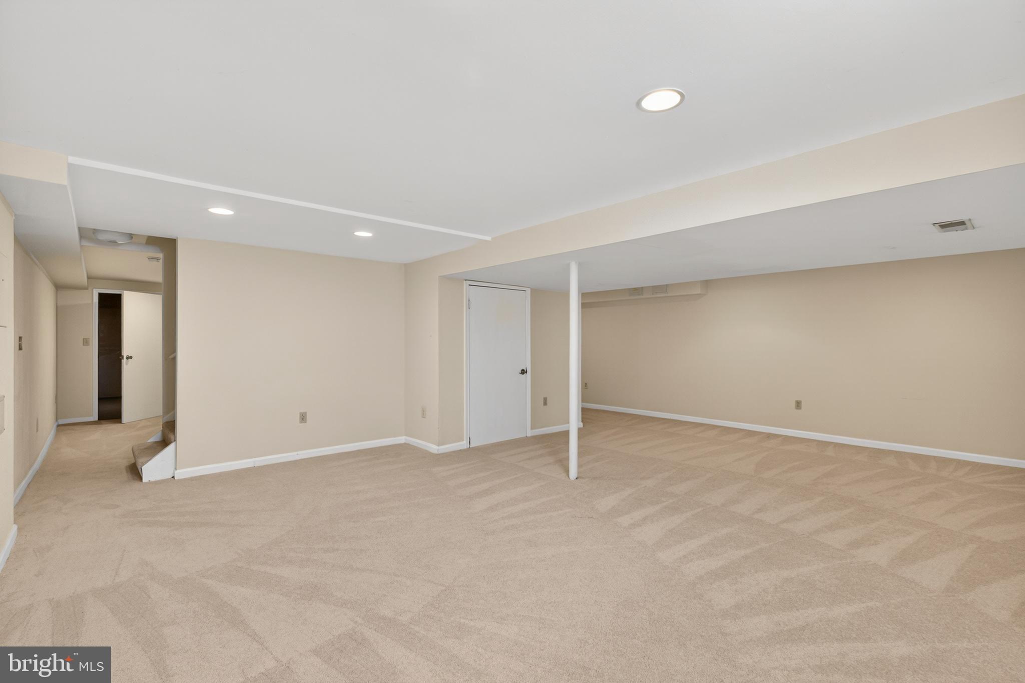 DORSEY HALL - Residential