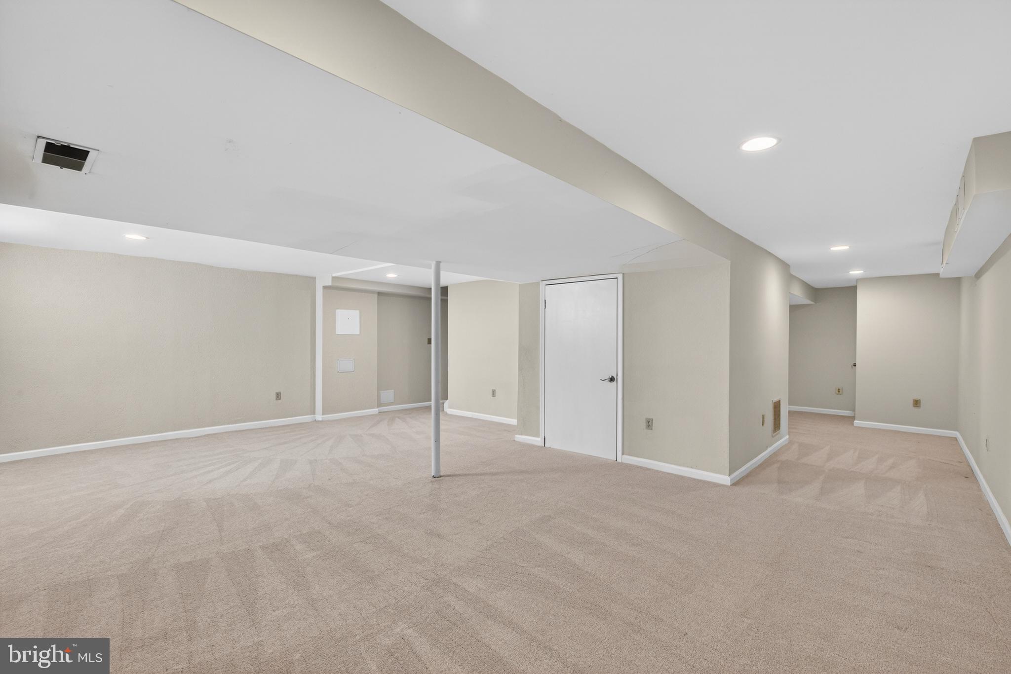 DORSEY HALL - Residential