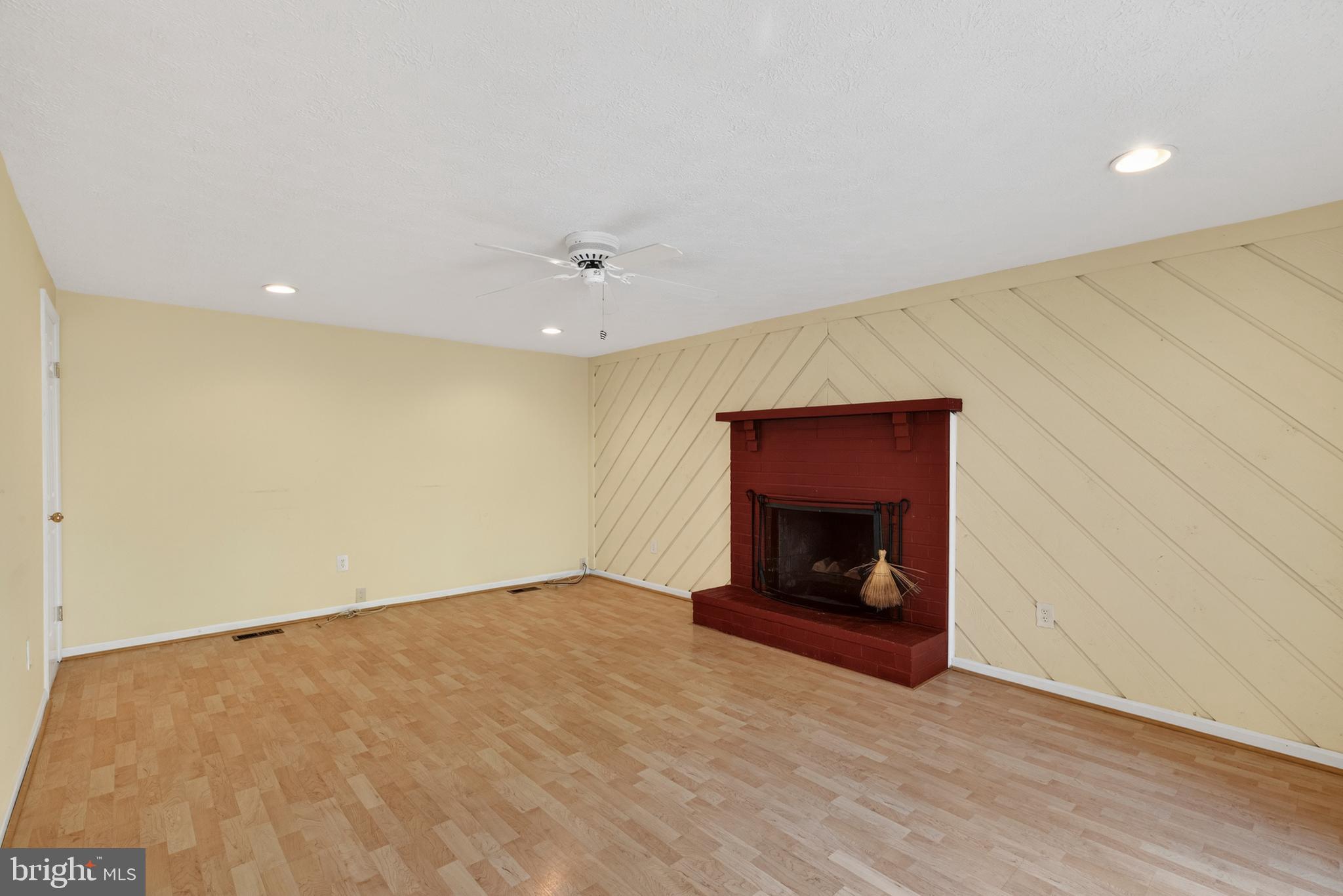 DORSEY HALL - Residential