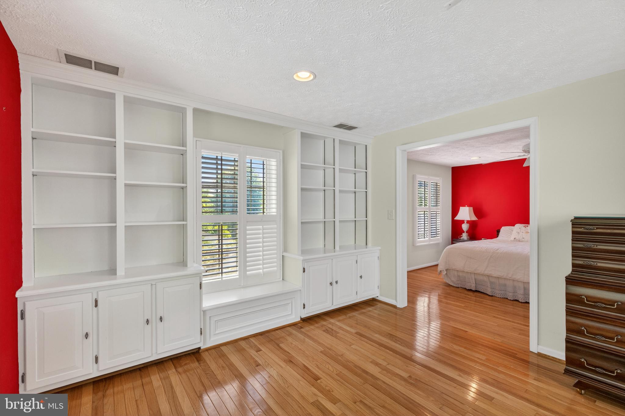 DORSEY HALL - Residential