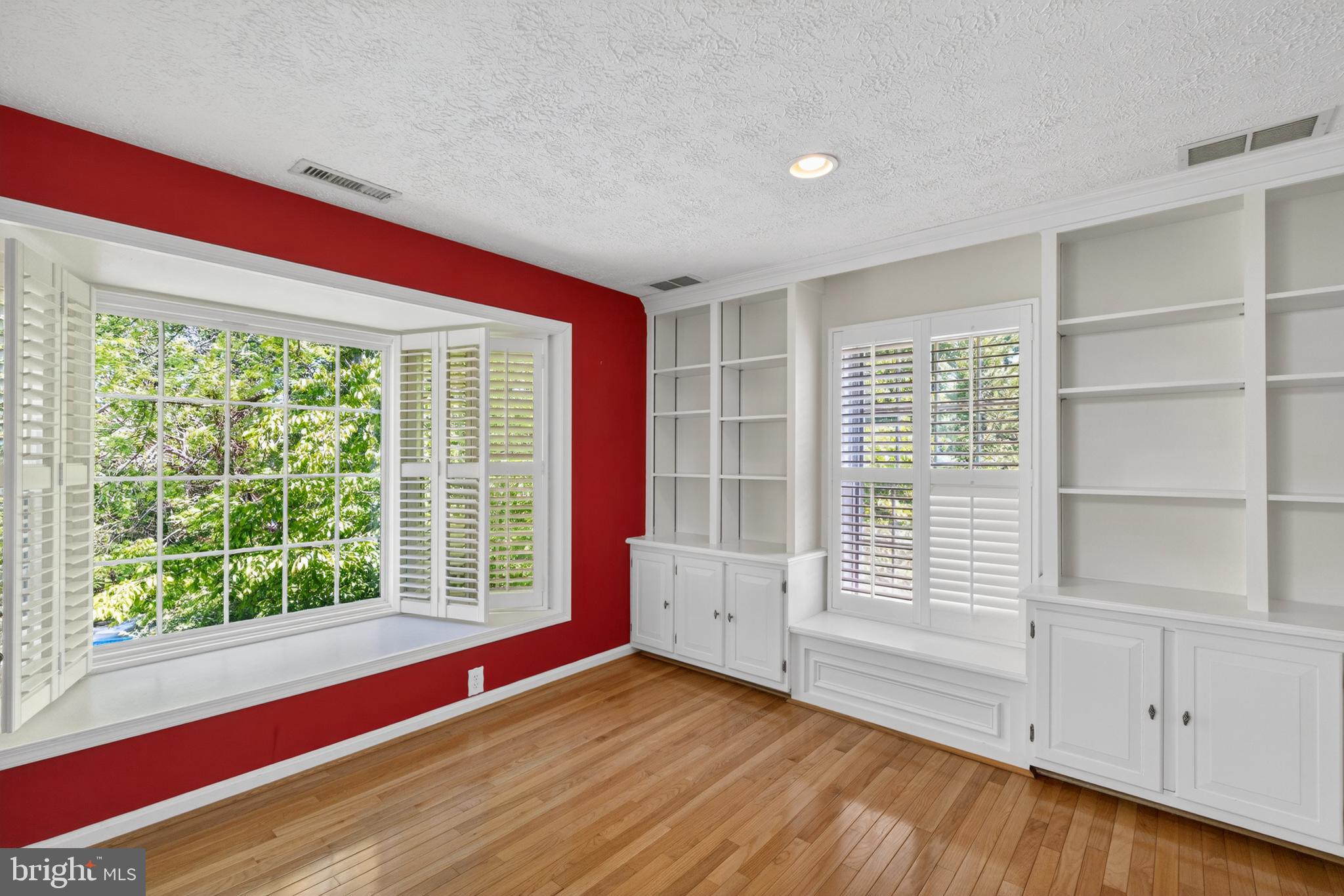 DORSEY HALL - Residential