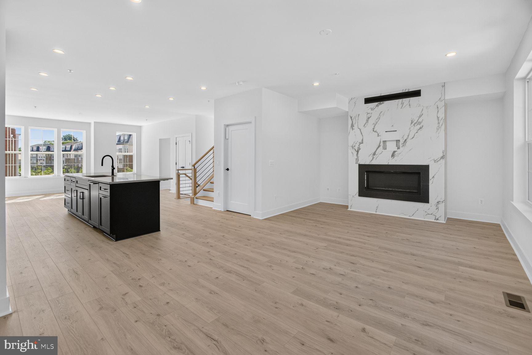 2521 FARMSTEAD DRIVE 620