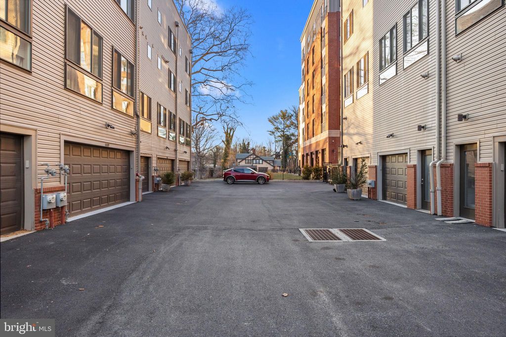 listing image 59