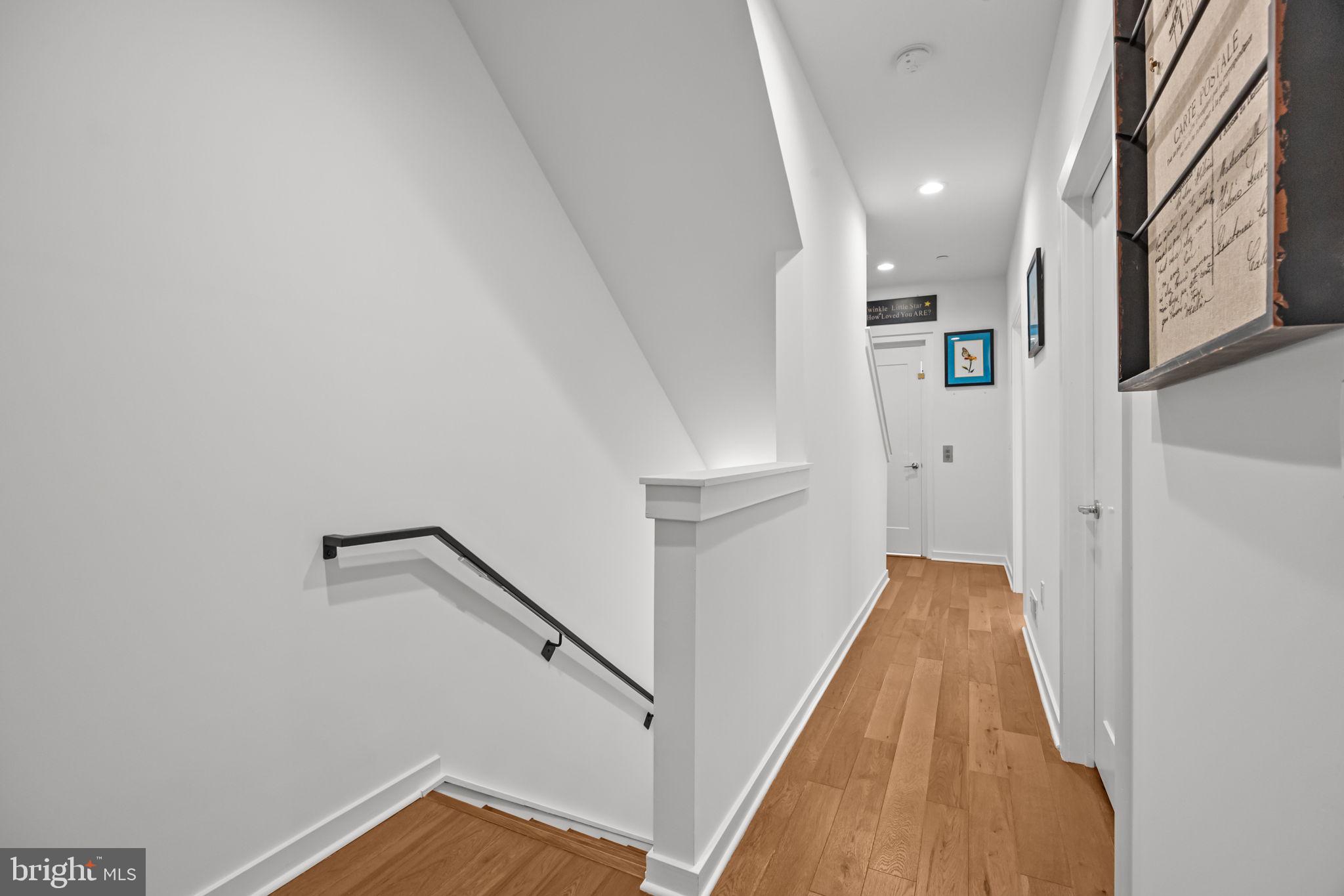 EAST FALLS - Residential