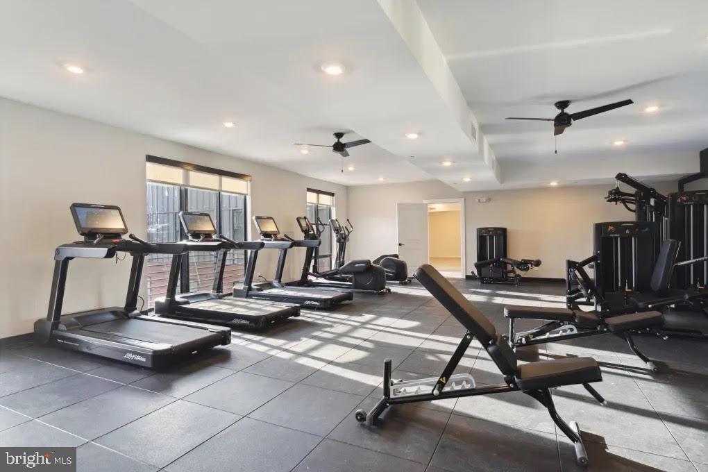 EAST FALLS - Residential