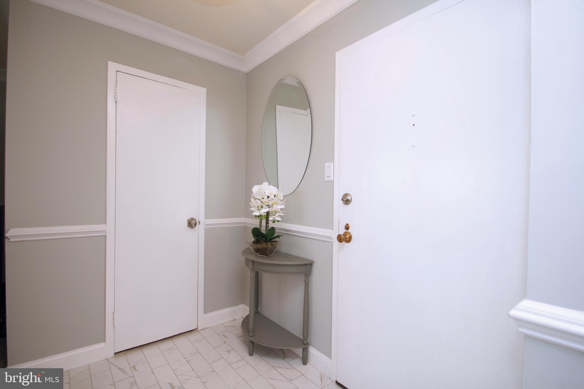 TOWERS IN WESTCHESTER PARK - Residential