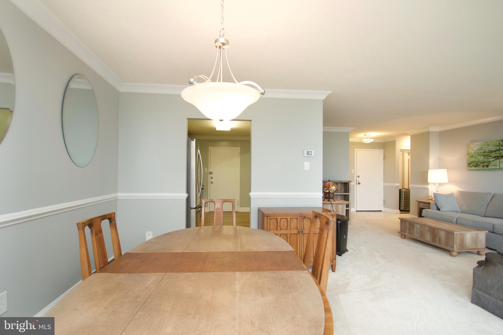 TOWERS IN WESTCHESTER PARK - Residential