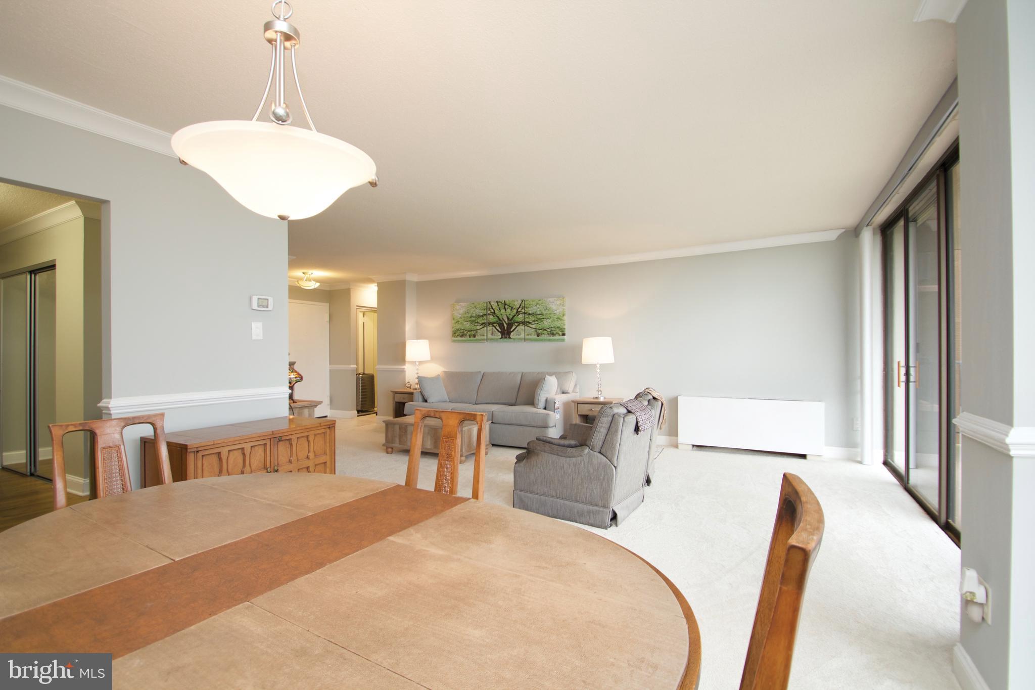 TOWERS IN WESTCHESTER PARK - Residential