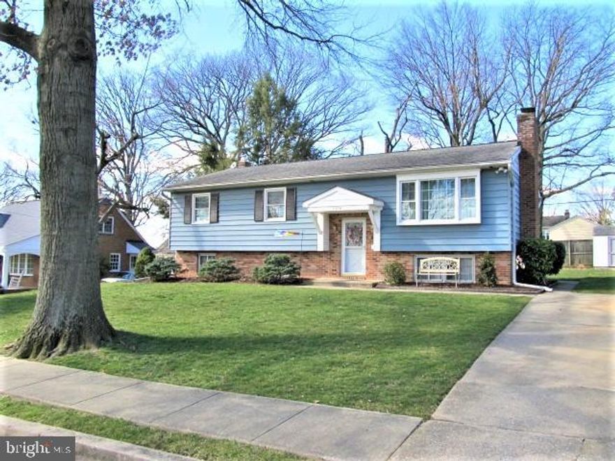 Pristine 3 bedroom 2 bath split foyer!  Beautifully updated eat-in kitchen featuring custom backsplash and lots of counter space!   Two full baths have also been updated!  Rear kitchen door leads to maintenance free deck overlooking lovely manicured yard!  Family room in lower level offers wood burning fireplace as well as amazing storage space which could also allow for additional bedrooms, playroom,  craft room or whatever suits your lifestyle!  Come see this gem that is nestled in the quaint community of Linthicum Heights yet convenient to most major thoroughfares!