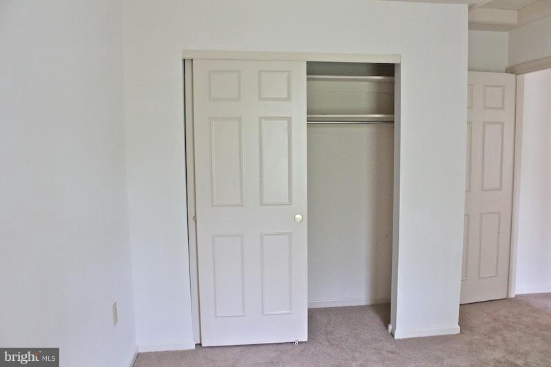 FRANKLIN FARM - Residential Lease