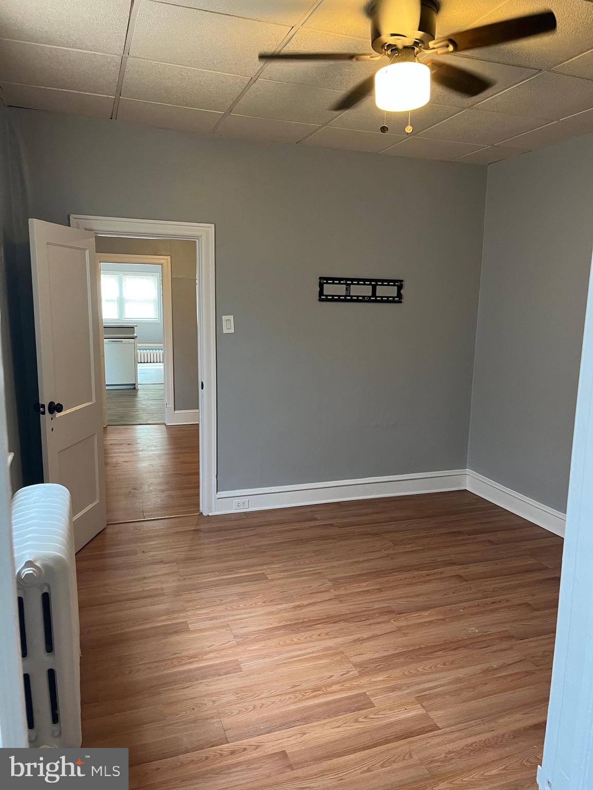 PORT RICHMOND - Residential Lease