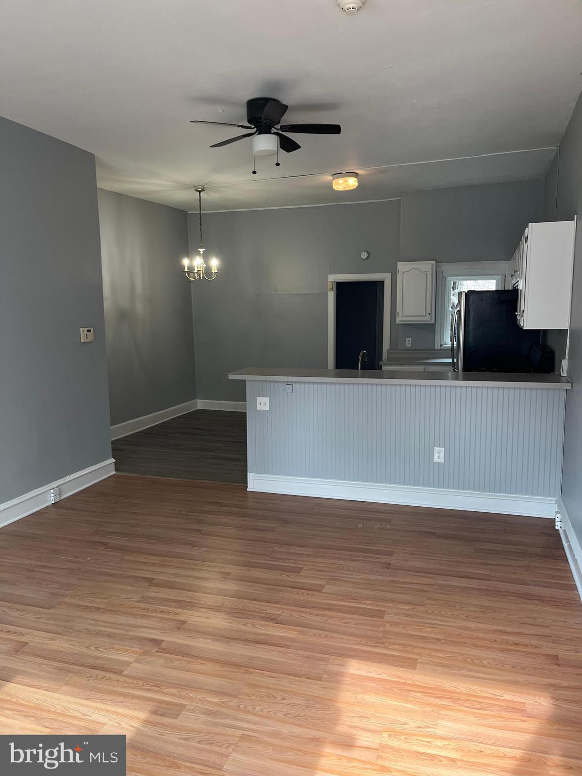 PORT RICHMOND - Residential Lease