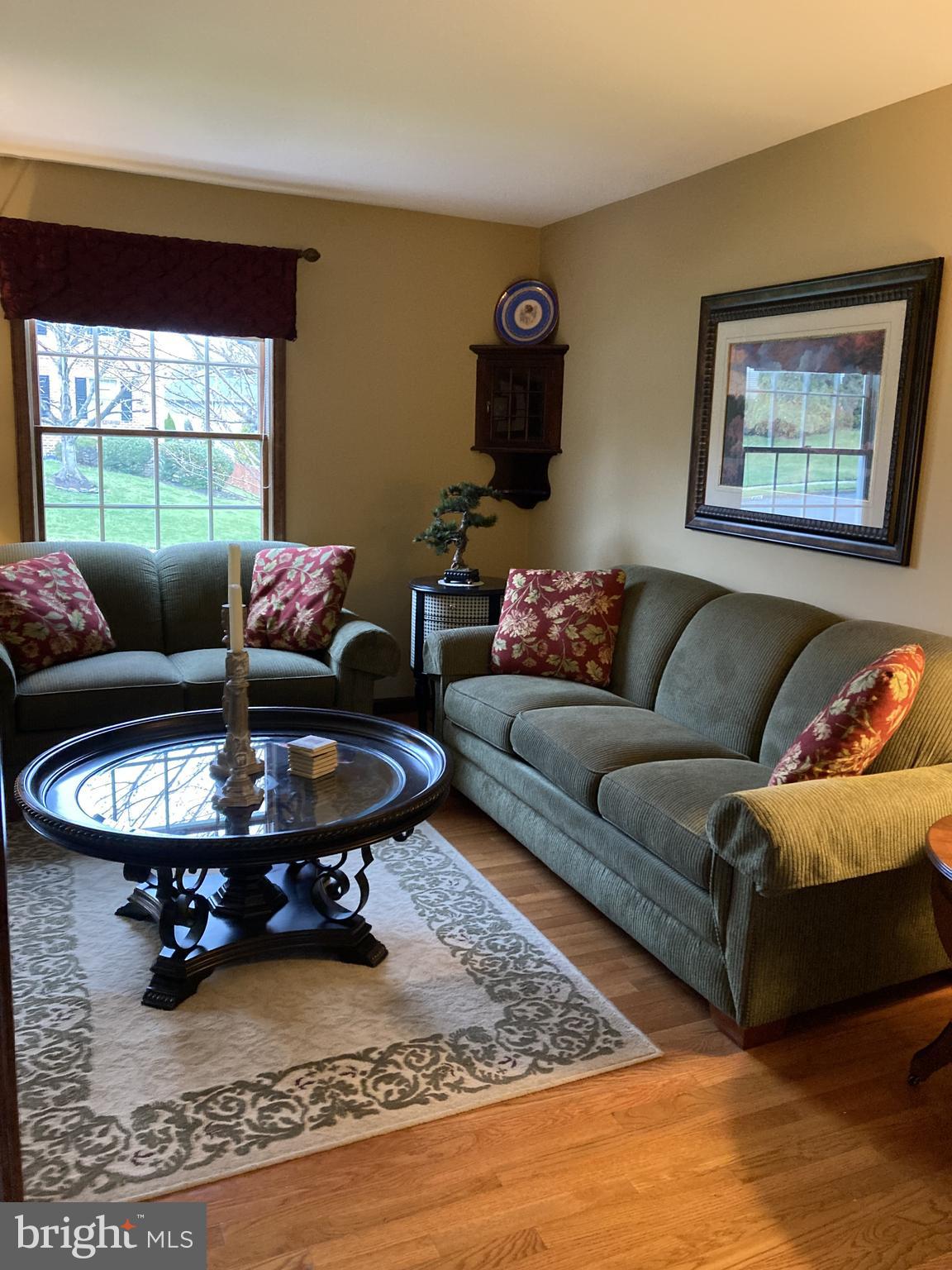 LAUREL HILLS - Residential