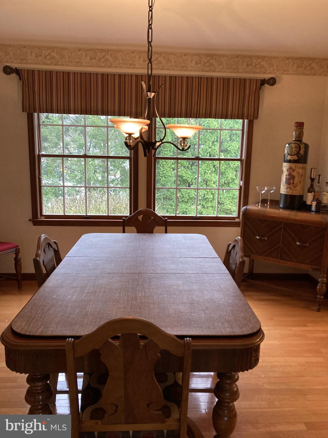 LAUREL HILLS - Residential