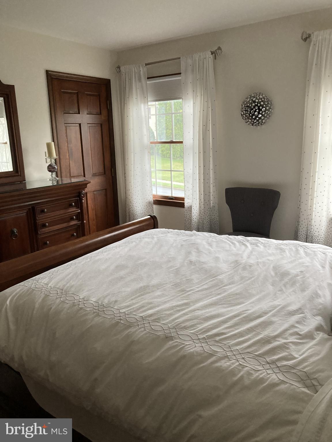 LAUREL HILLS - Residential