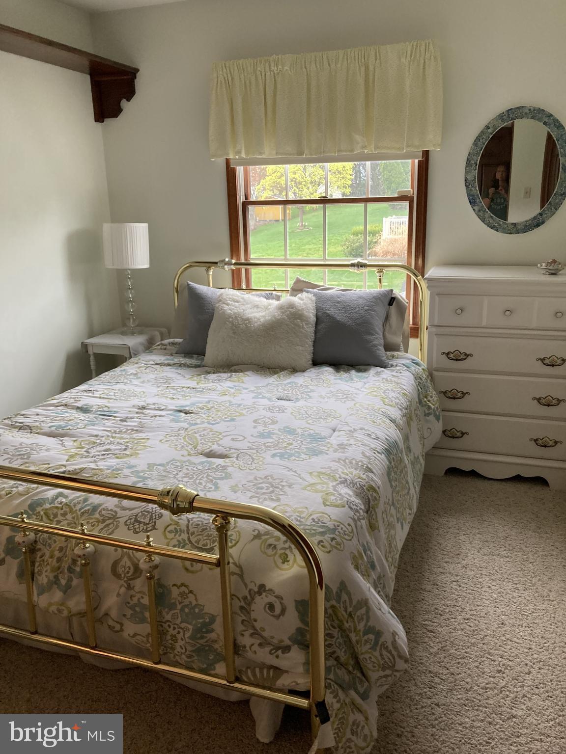 LAUREL HILLS - Residential