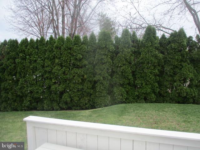 LAUREL HILLS - Residential