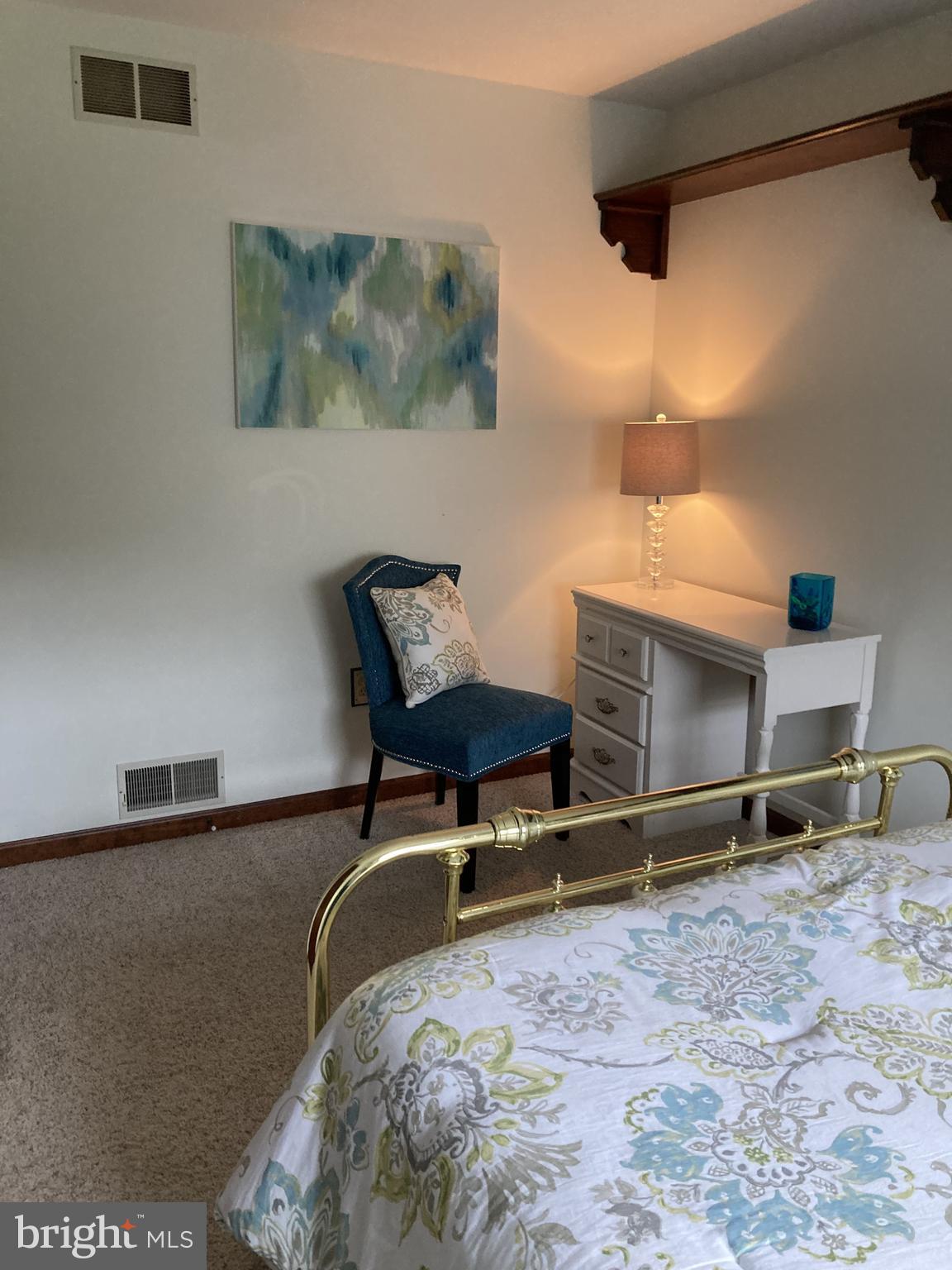 LAUREL HILLS - Residential