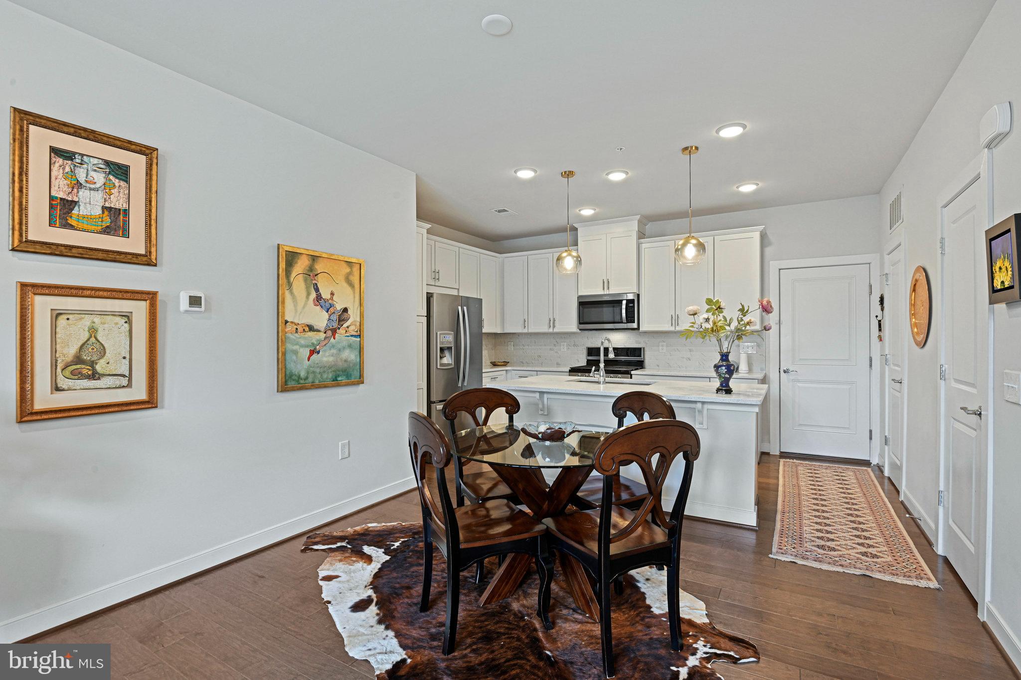 METROPARK AT ARROWBROOK - Residential