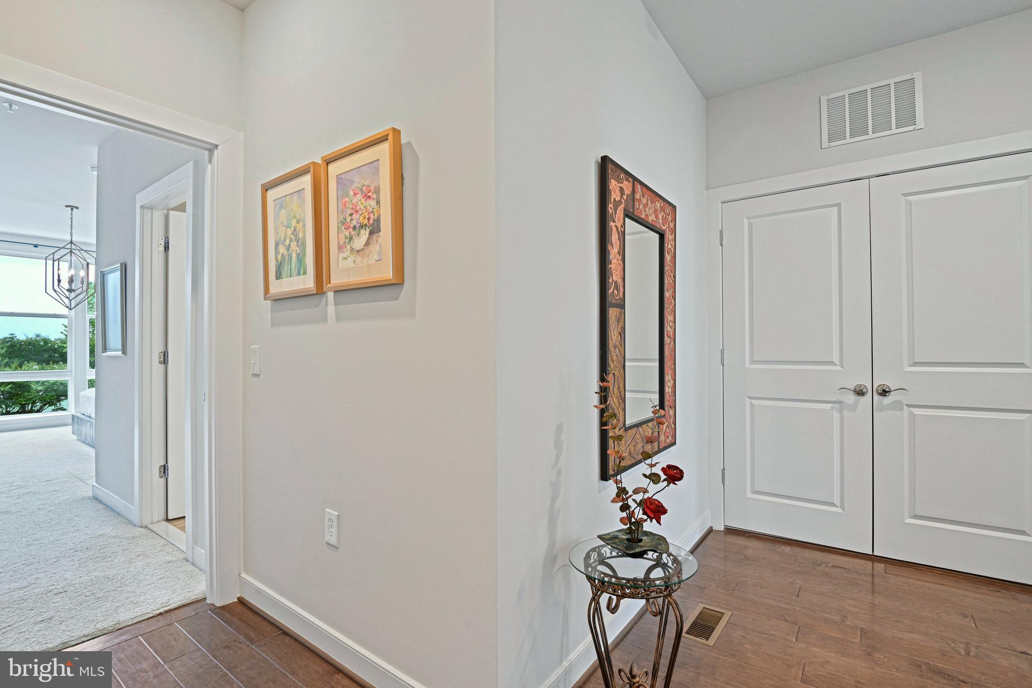 METROPARK AT ARROWBROOK - Residential