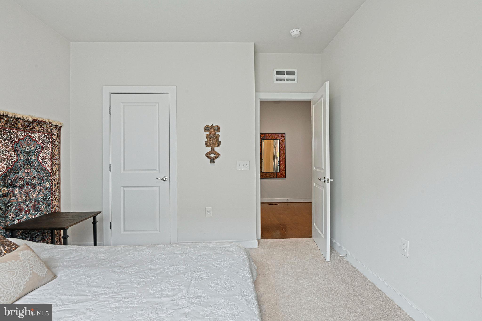 METROPARK AT ARROWBROOK - Residential