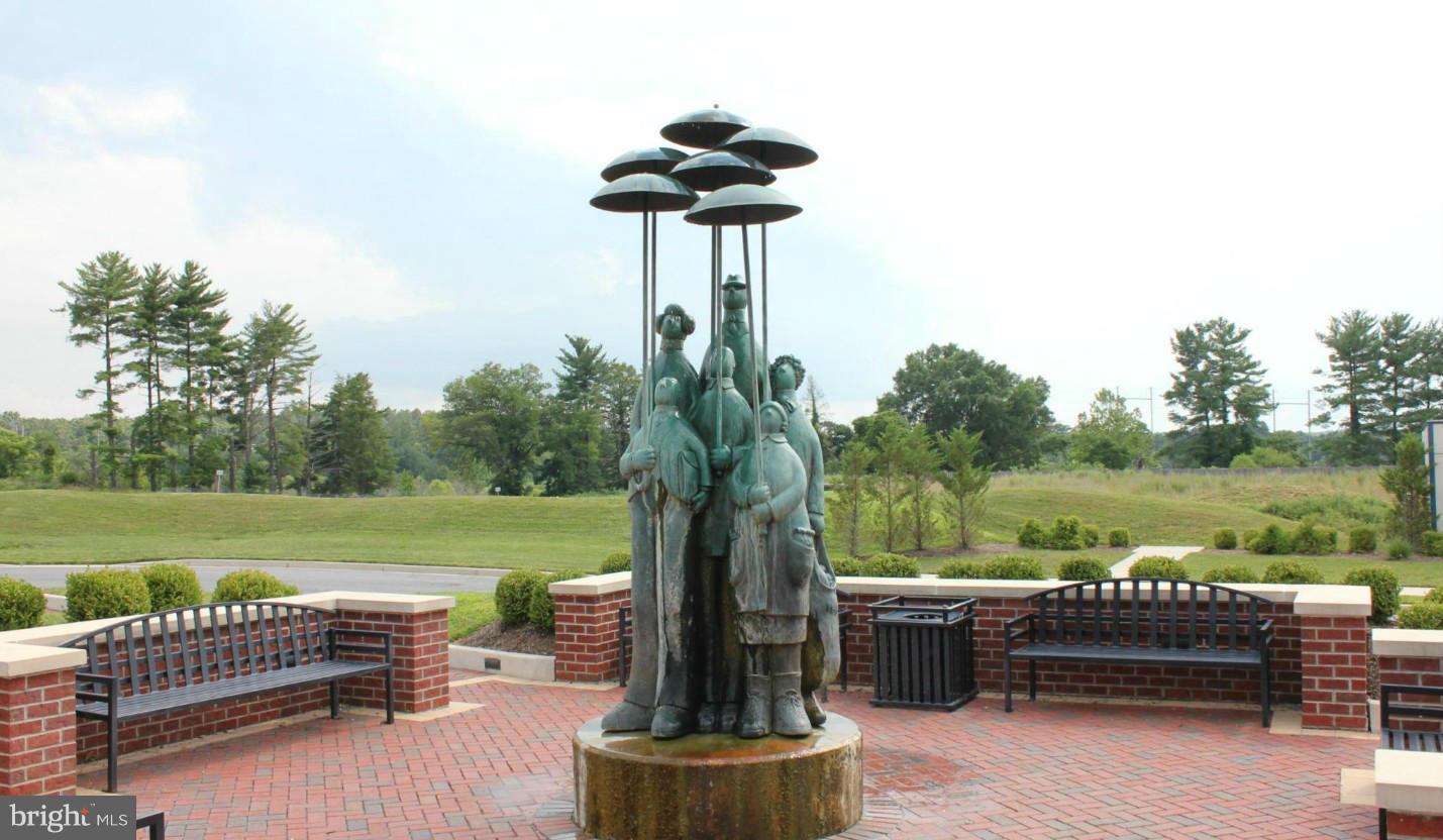 BUCKINGHAM - Residential Lease