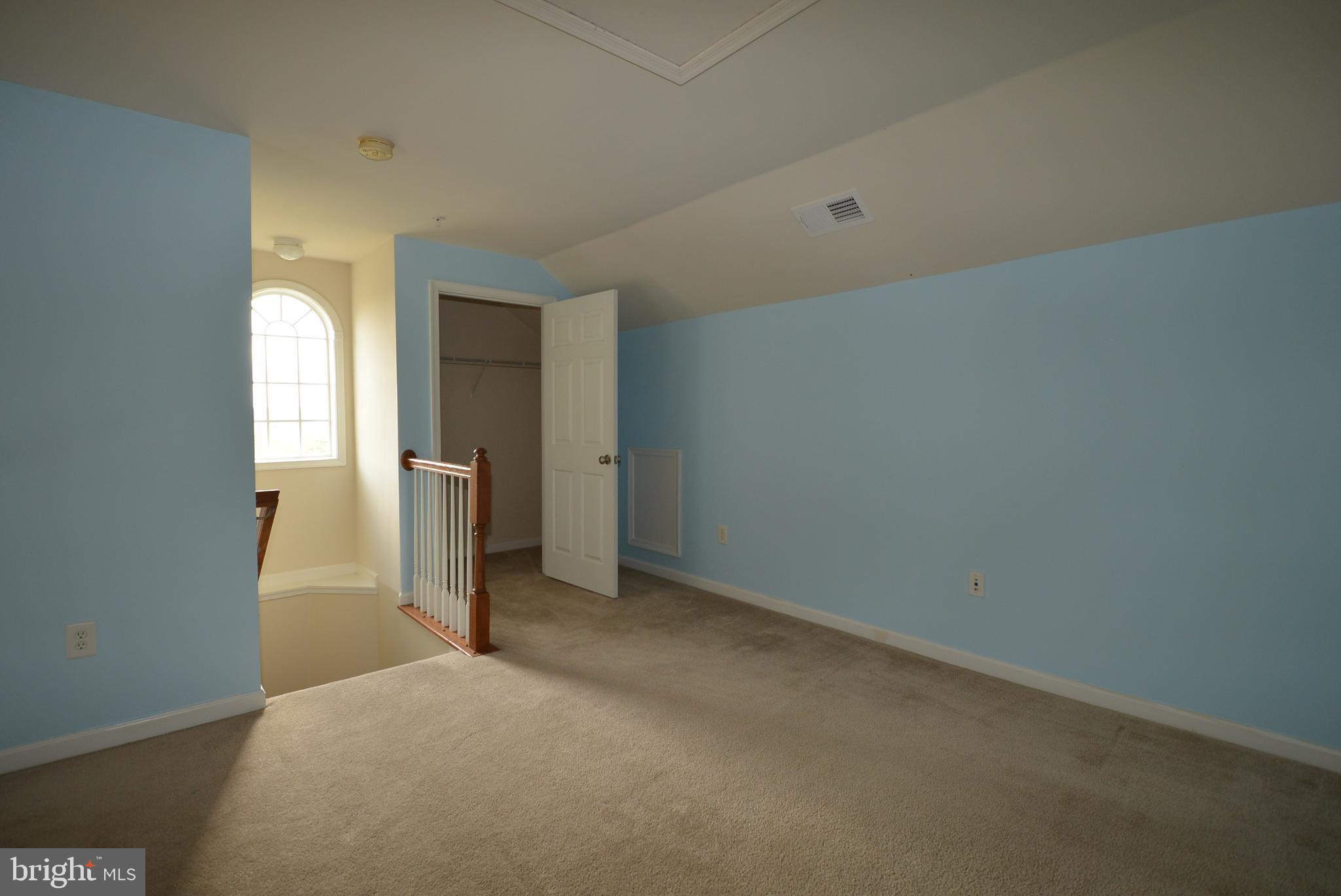 BUCKINGHAM - Residential Lease