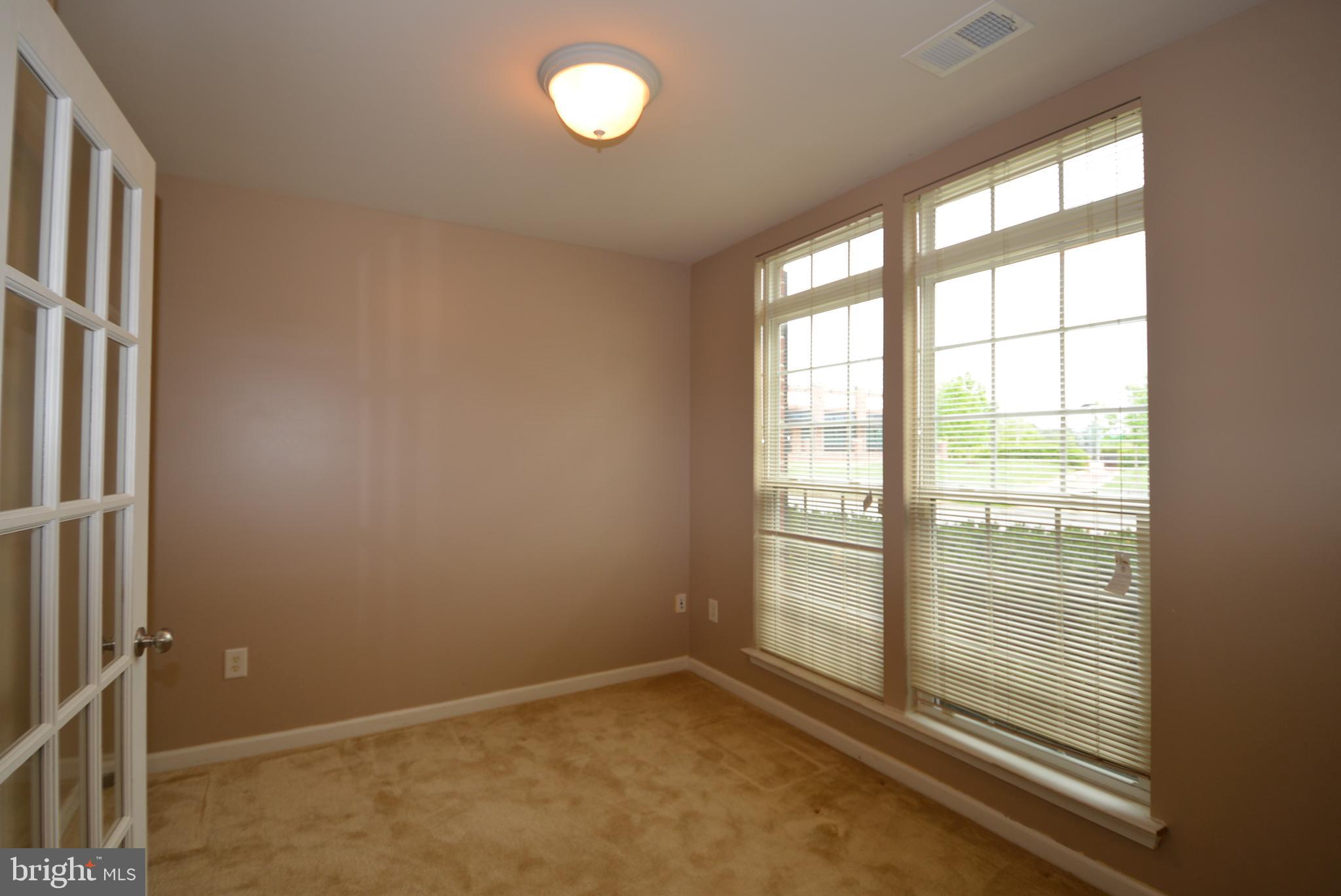 BUCKINGHAM - Residential Lease