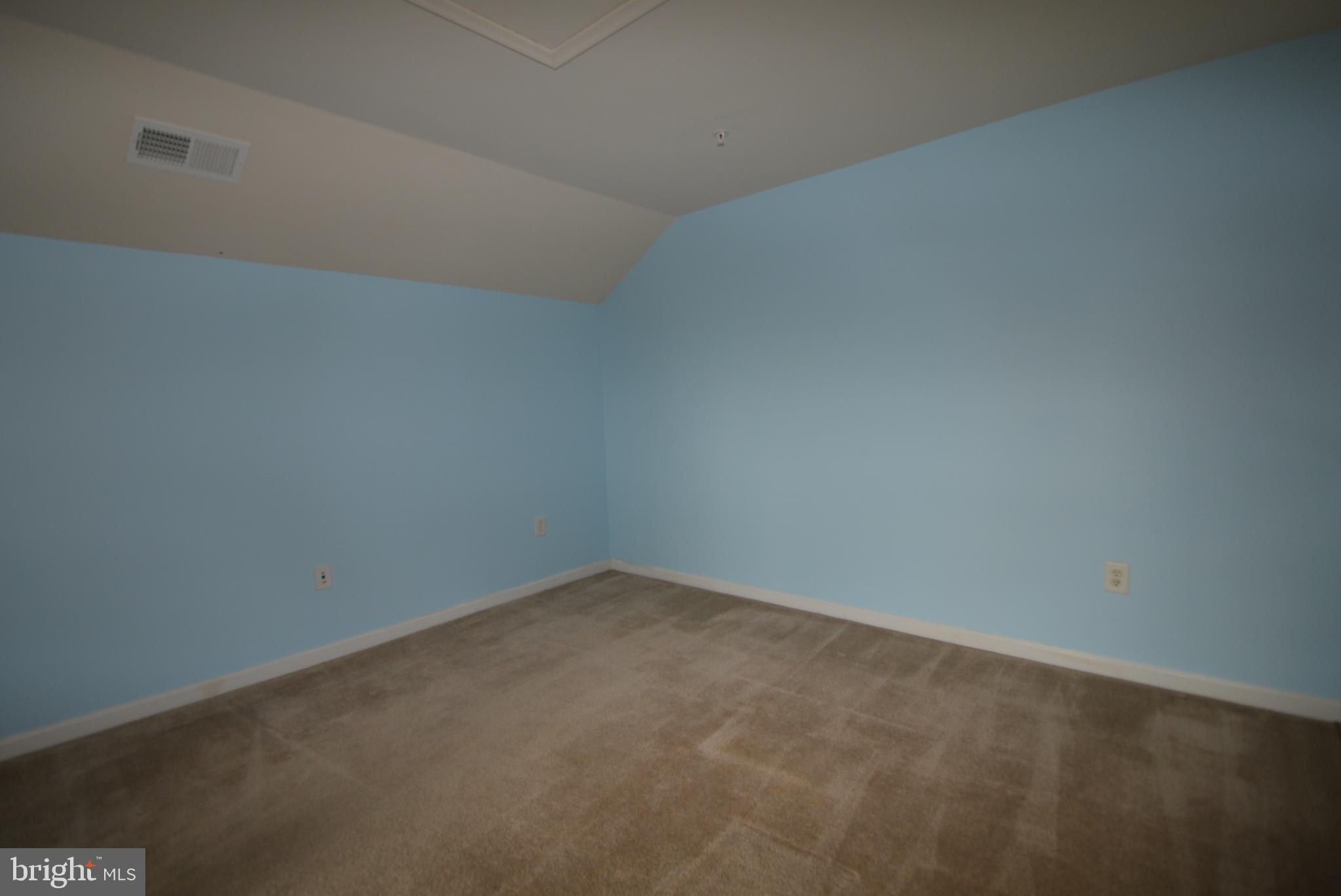 BUCKINGHAM - Residential Lease