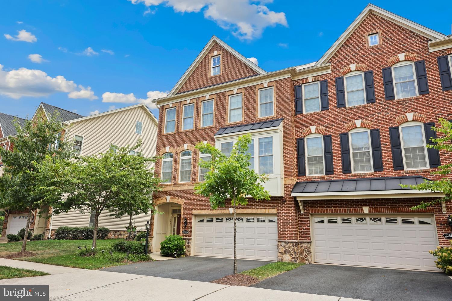 22565 WINDSOR LOCKS SQUARE