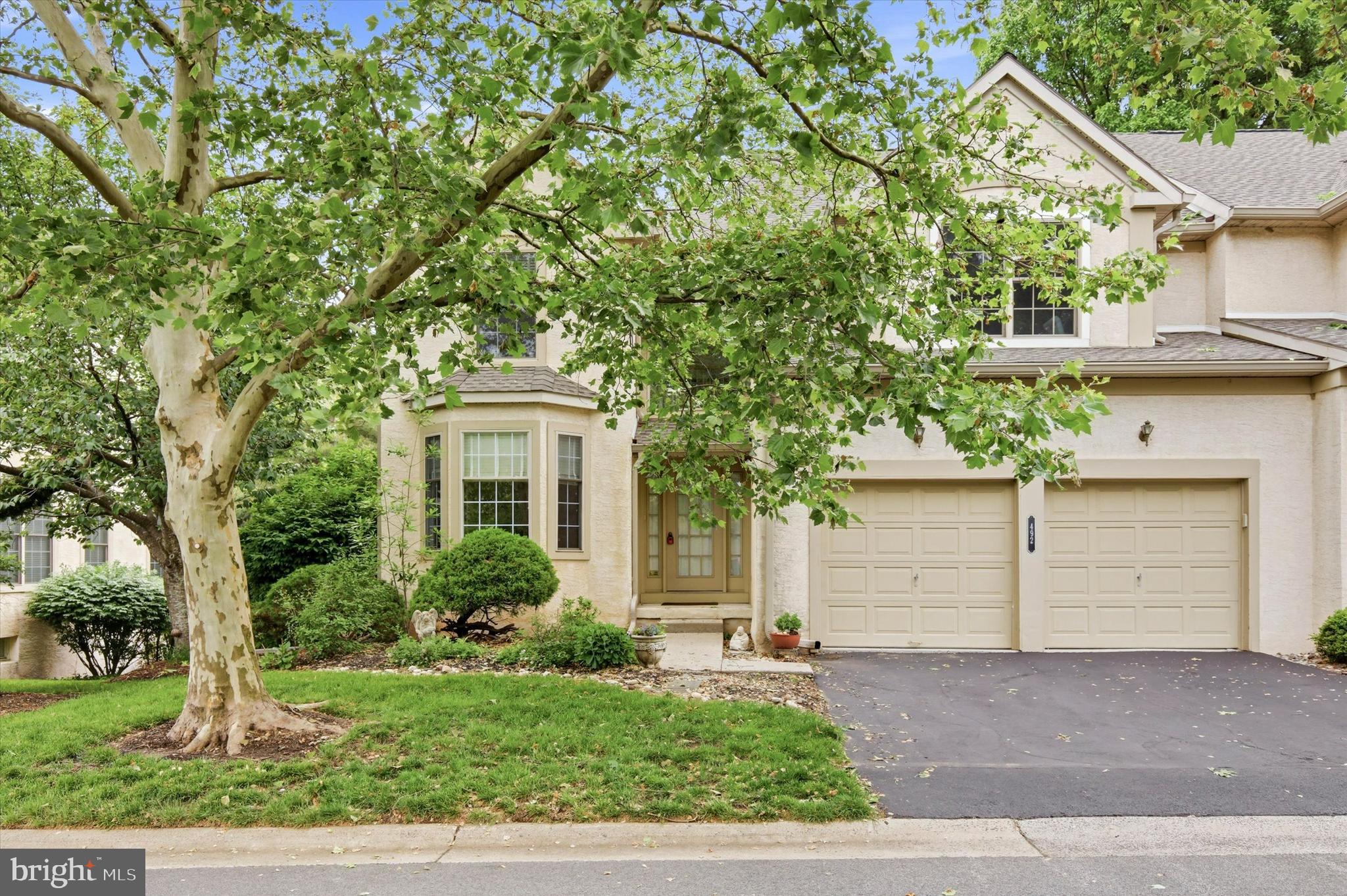 BREYER WOODS - Residential