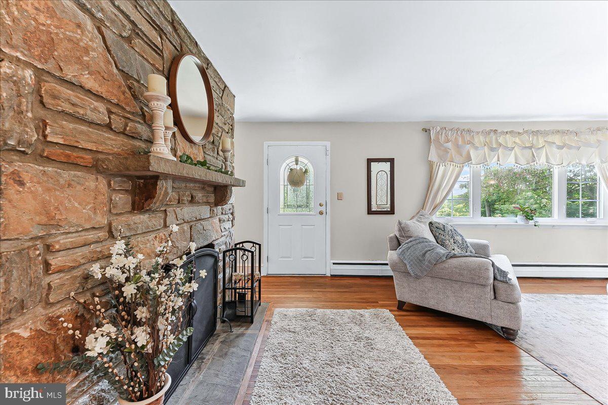 250 GLEN MILLS ROAD