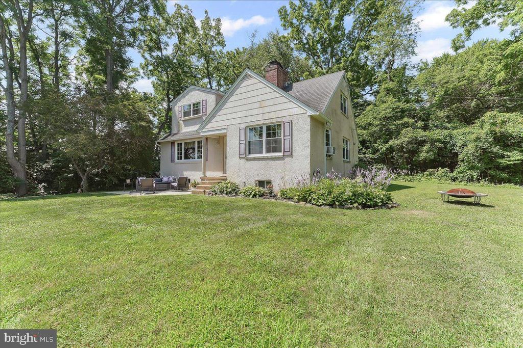 Photo of 250 Glen Mills Road, GLEN MILLS, PA 19342 (MLS # PADE2094828)