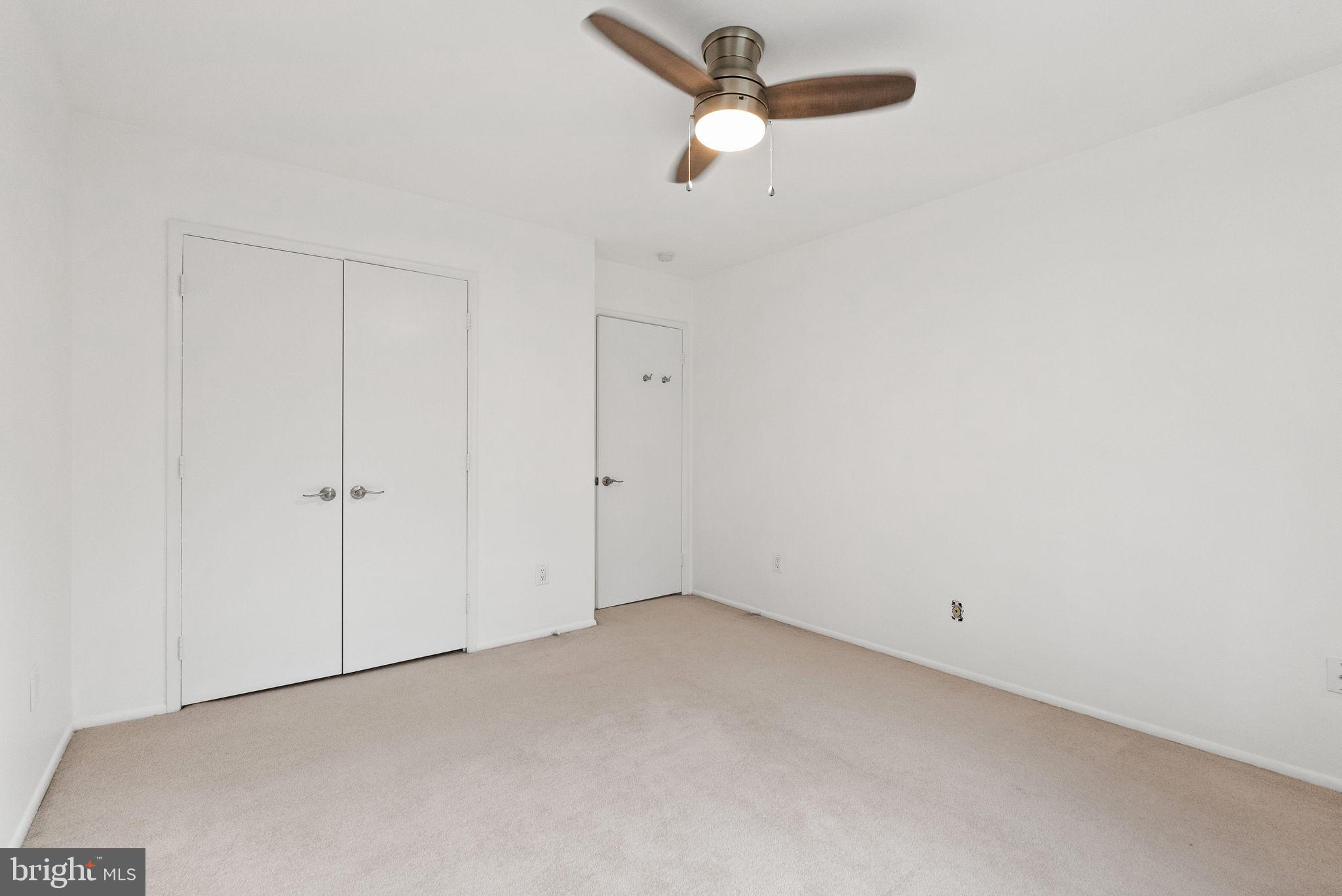 COURTS OF WYNGATE - Residential