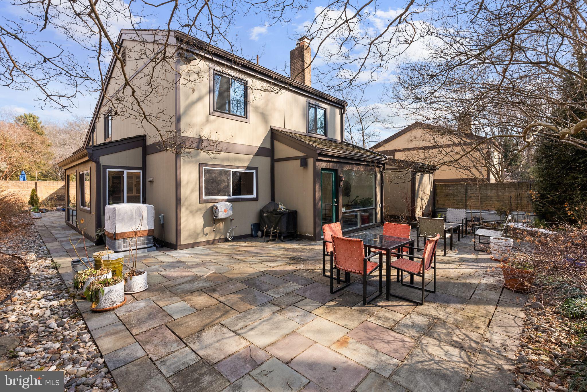 COURTS OF WYNGATE - Residential