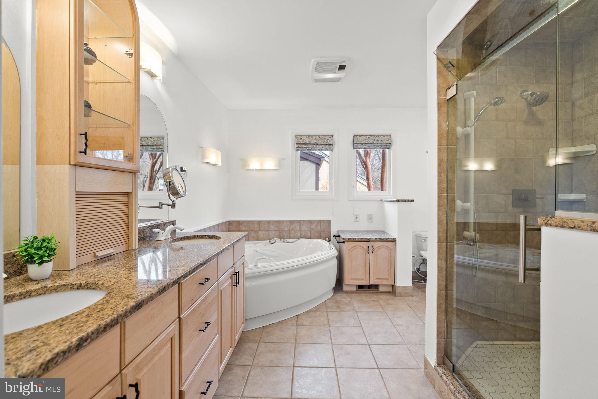 COURTS OF WYNGATE - Residential