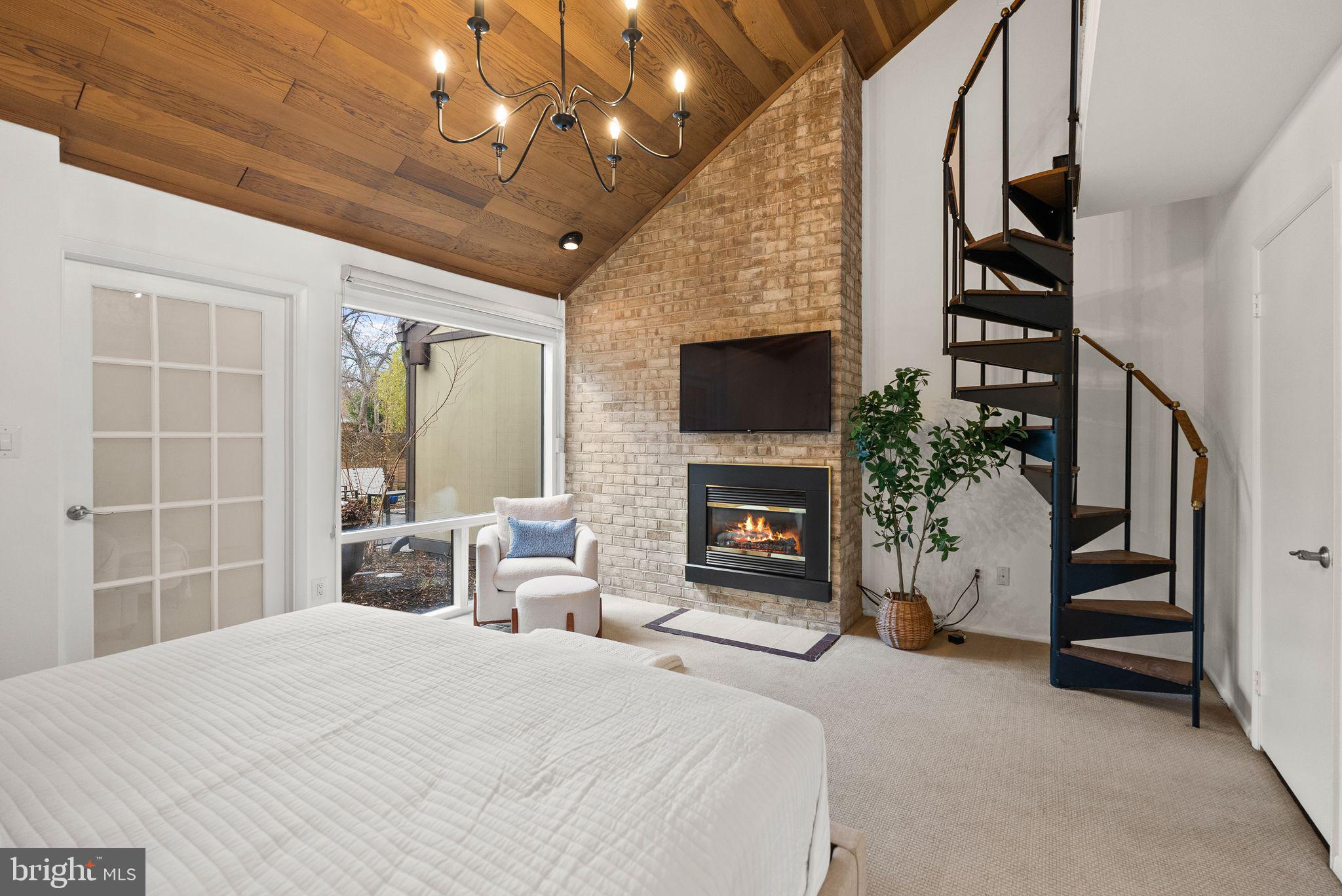 COURTS OF WYNGATE - Residential