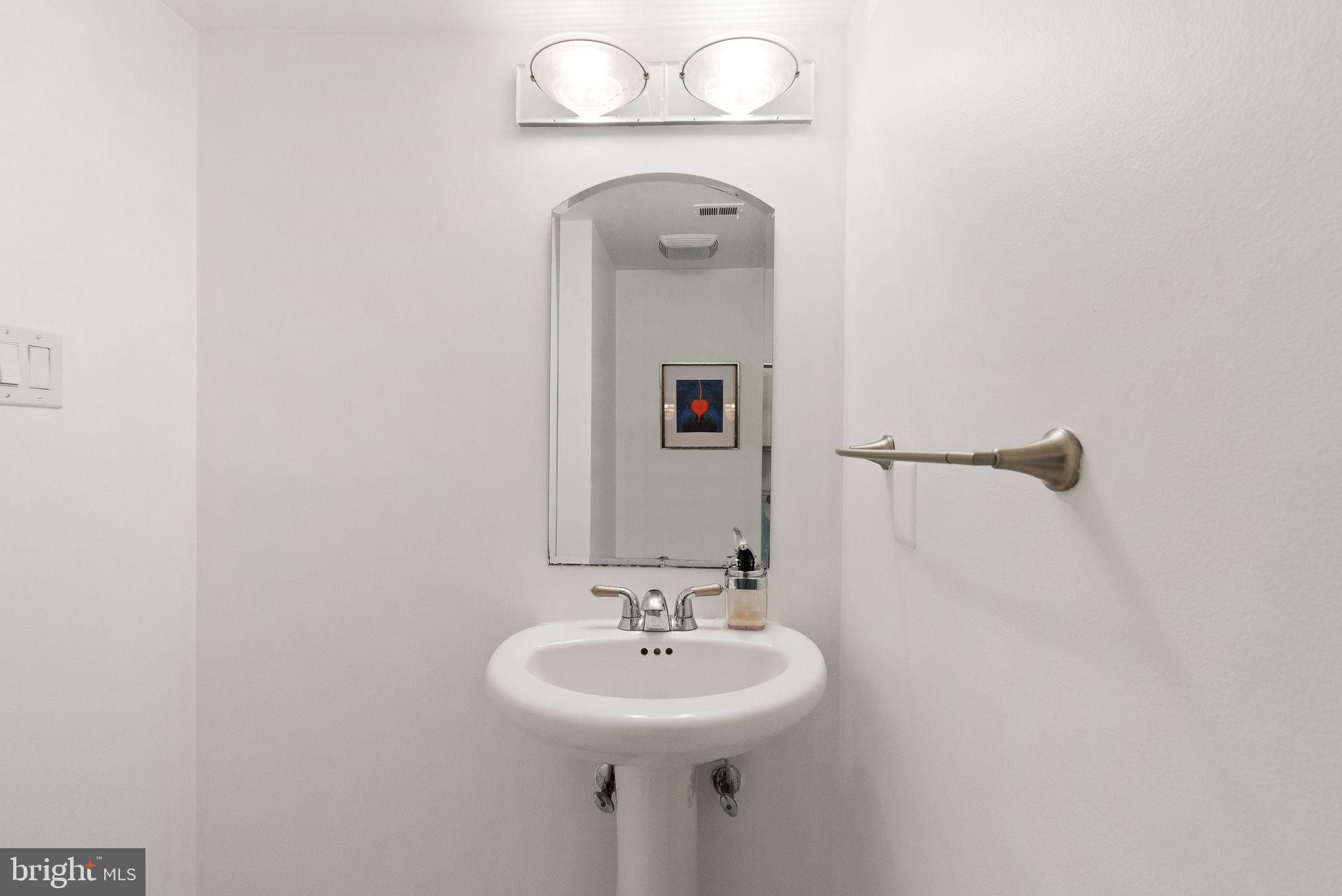 COURTS OF WYNGATE - Residential