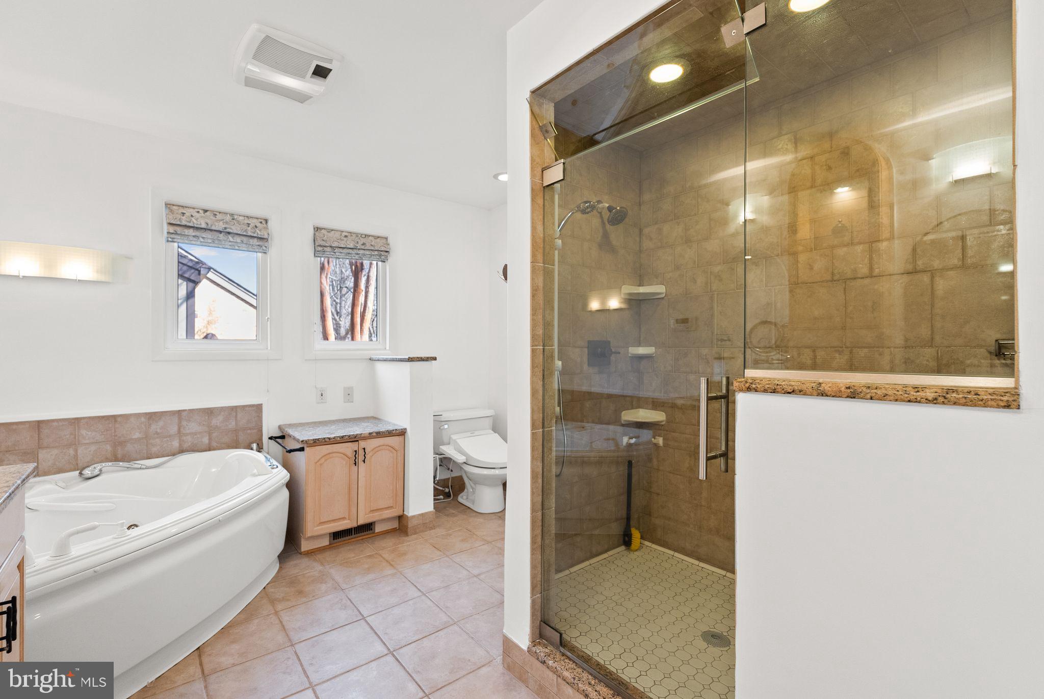 COURTS OF WYNGATE - Residential