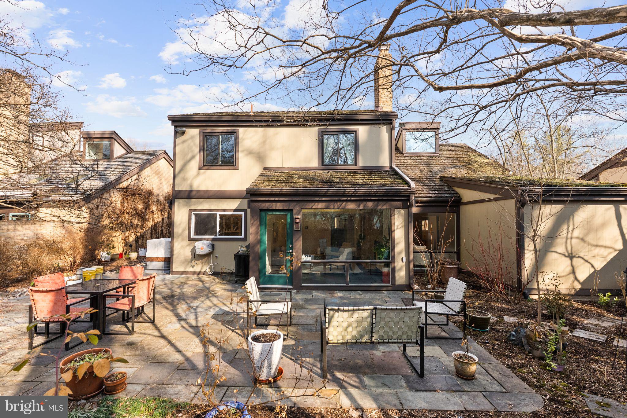 COURTS OF WYNGATE - Residential