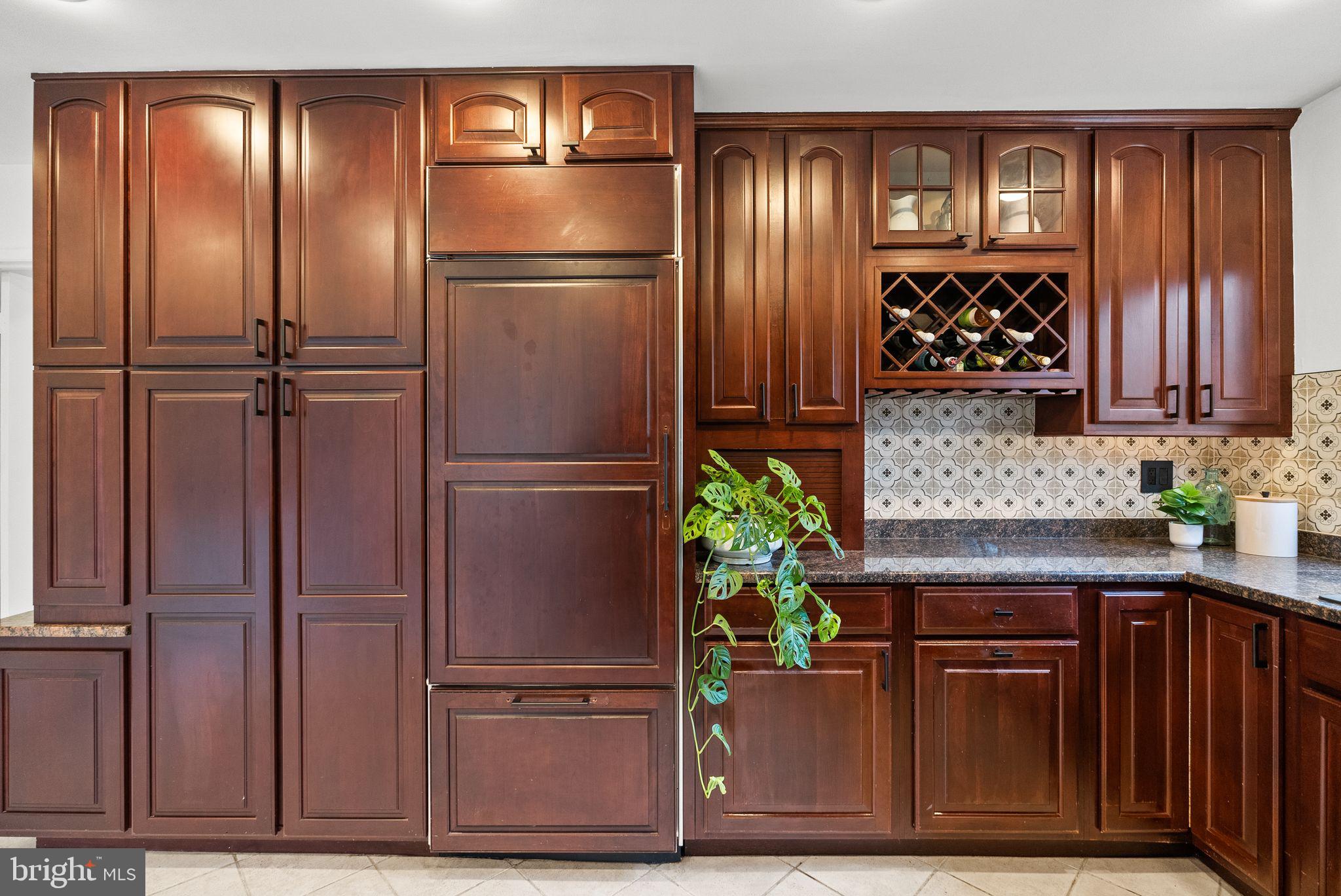 COURTS OF WYNGATE - Residential