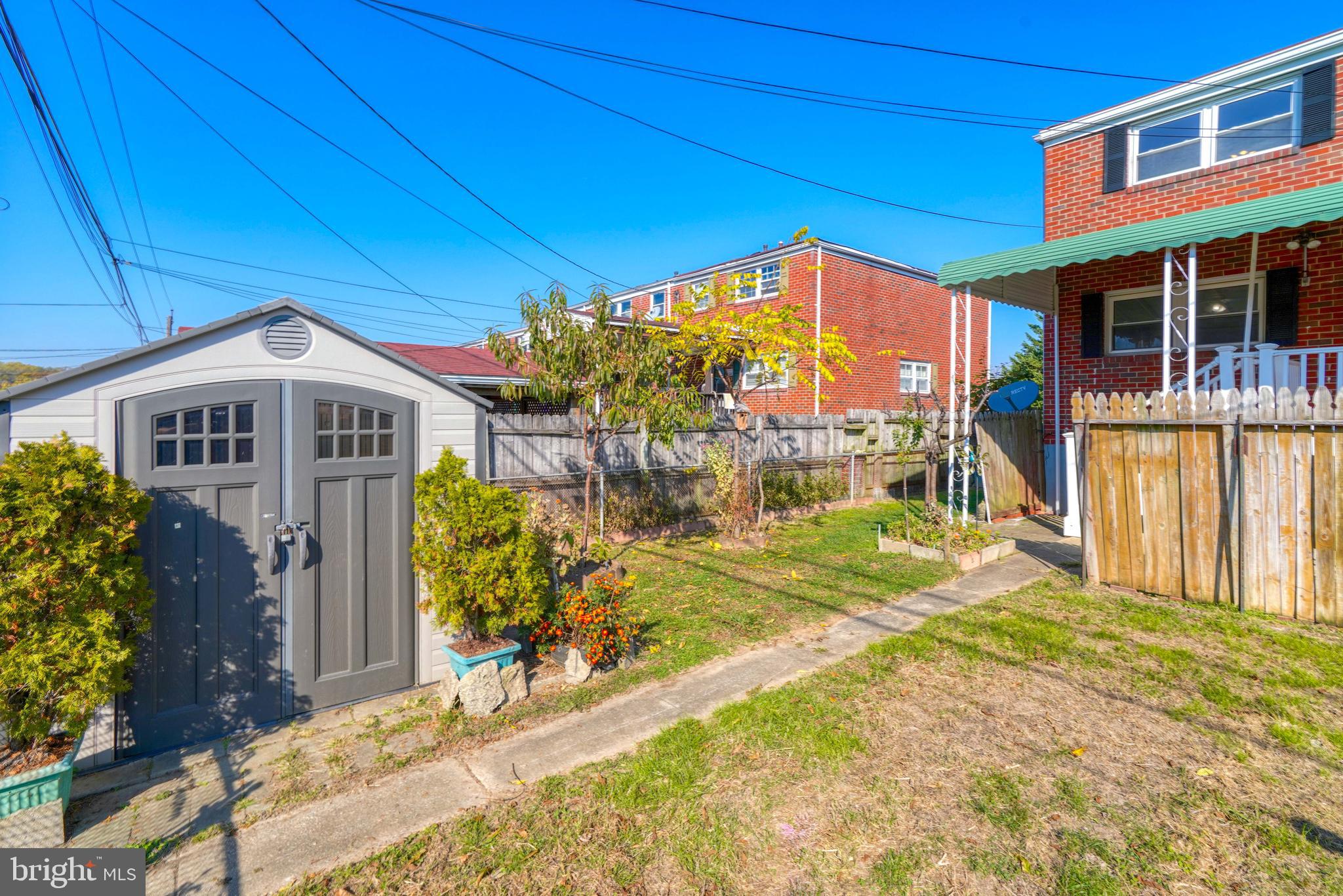 MAIDEN CHOICE VILLAGE - Residential