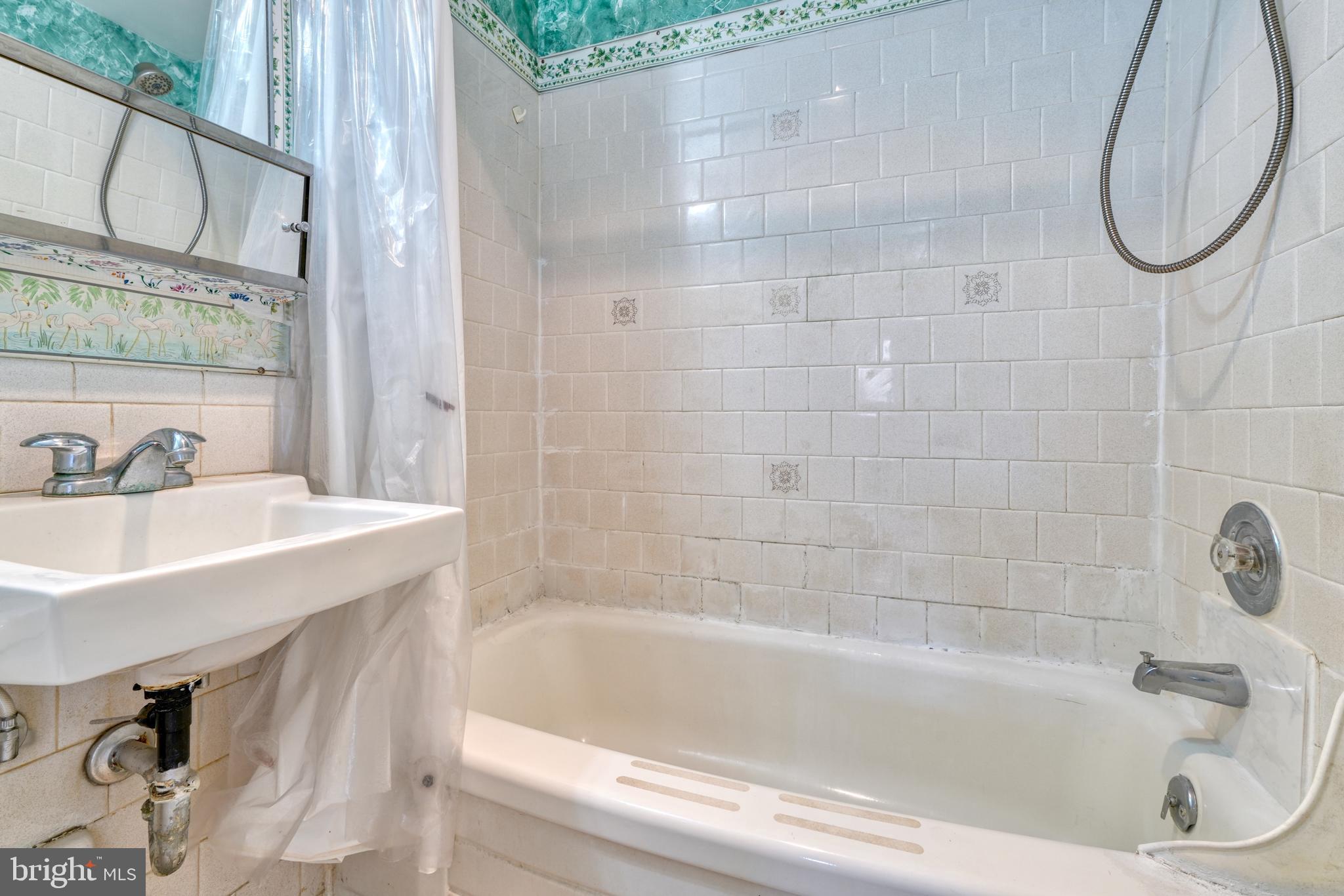 MAIDEN CHOICE VILLAGE - Residential