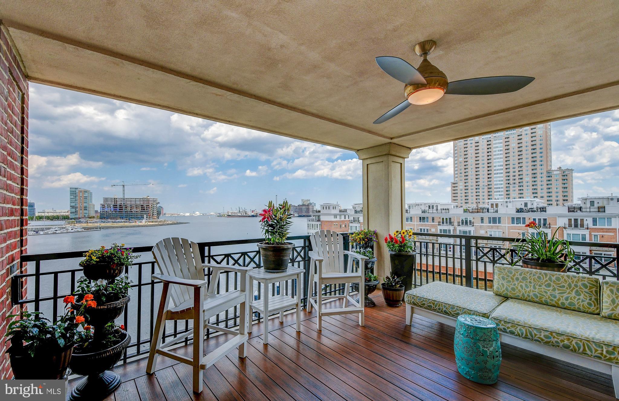 THE RITZ-CARLTON RESIDENCES - Residential