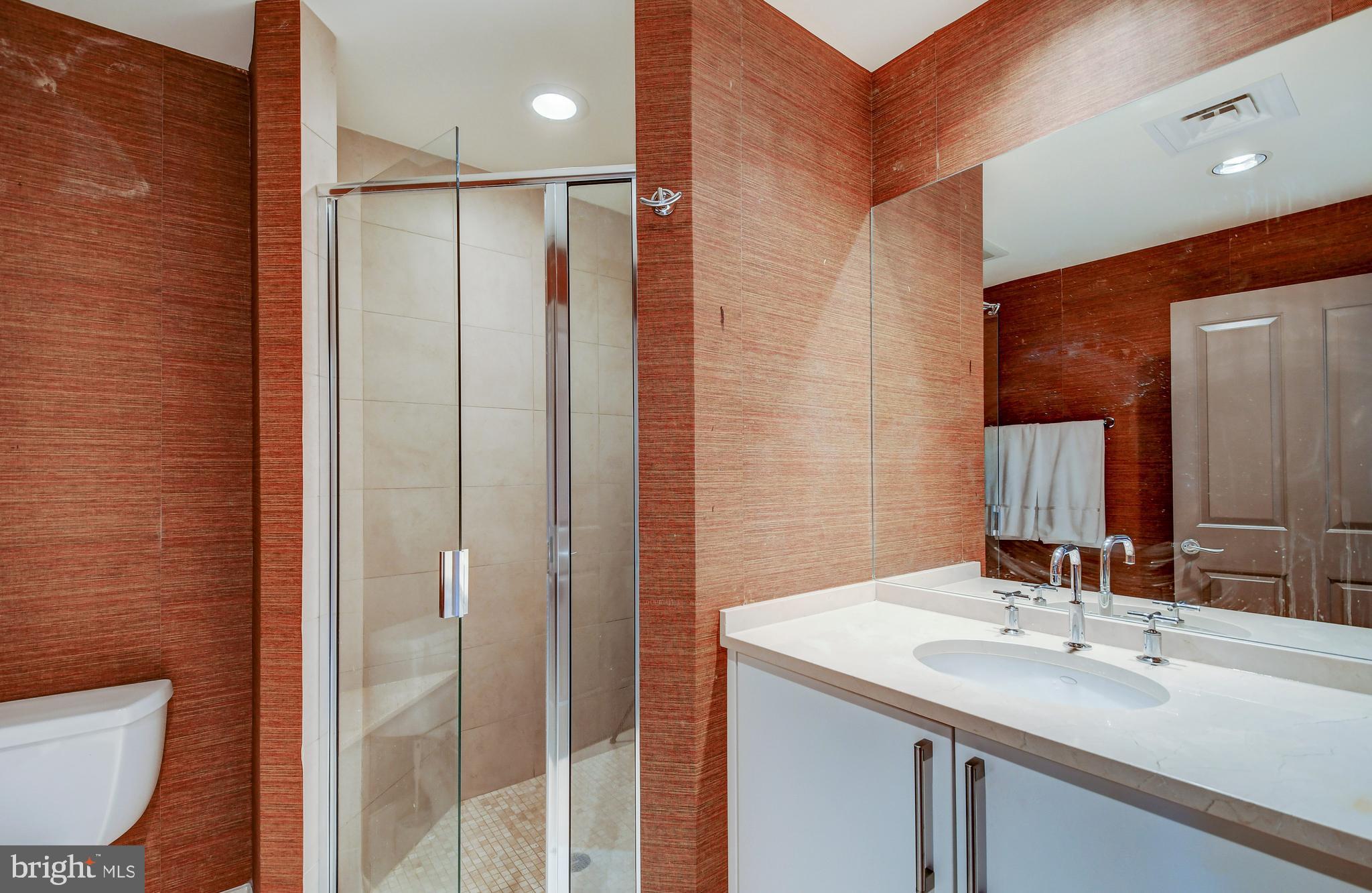 THE RITZ-CARLTON RESIDENCES - Residential